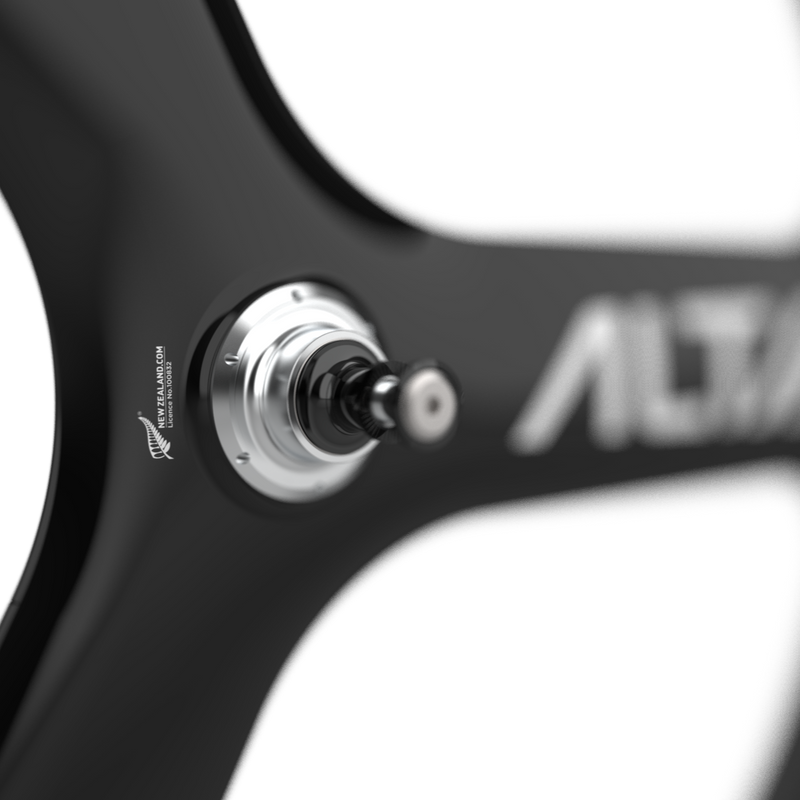 Velobike Altias 3-Spoke Wheel detail 3